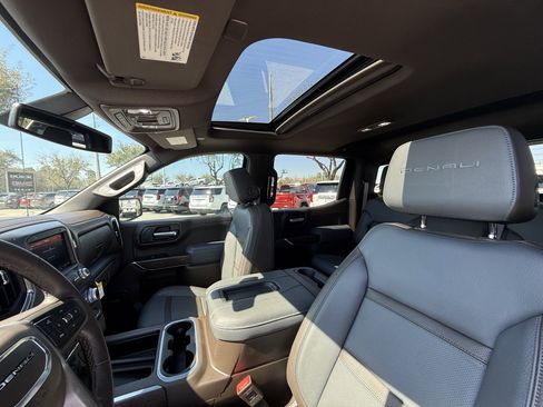 Used 2021 GMC Sierra 1500 Denali image 26