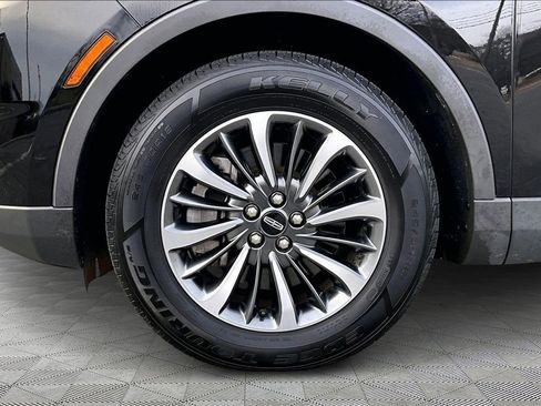 Used 2022 Lincoln Nautilus Reserve image 32