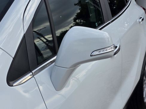 Used 2019 Buick Encore Preferred FWD image 35
