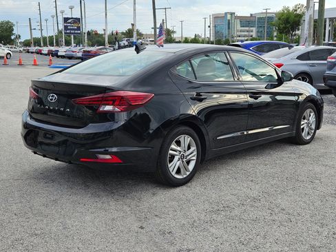 Used 2020 Hyundai Elantra SEL FWD image 5