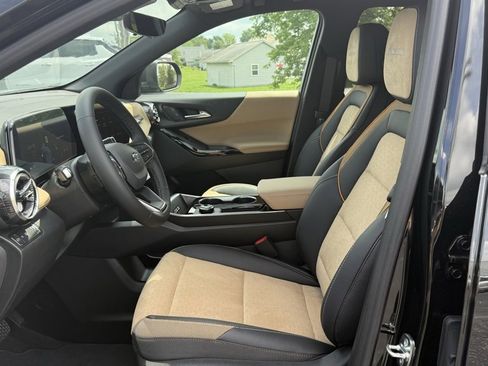 New 2026 Chevrolet Equinox ACTIV w/ Safety and Technology Package image 10