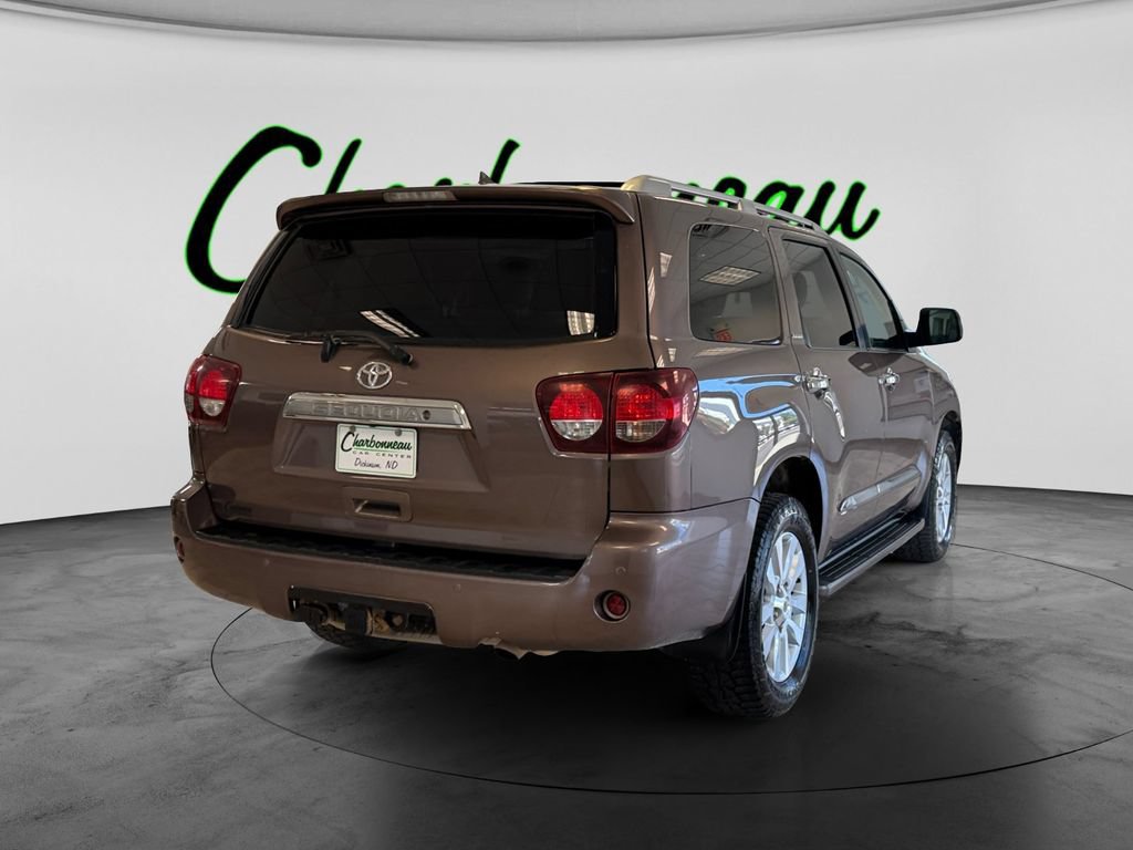 Used 2018 Toyota Sequoia Platinum AWD/4WD image 5