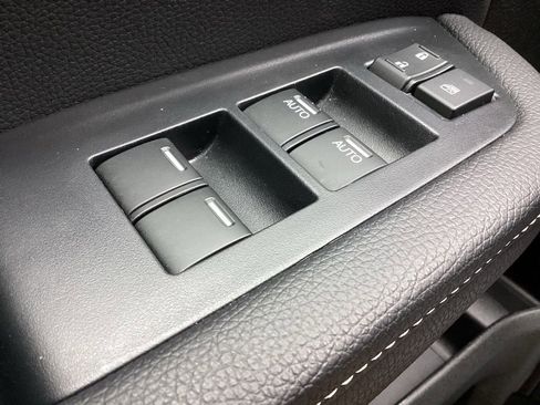 Used 2025 Honda Ridgeline RTL image 23