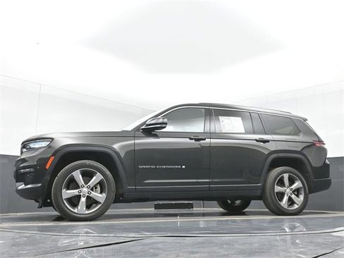 Used 2022 Jeep Grand Cherokee L Limited image 49