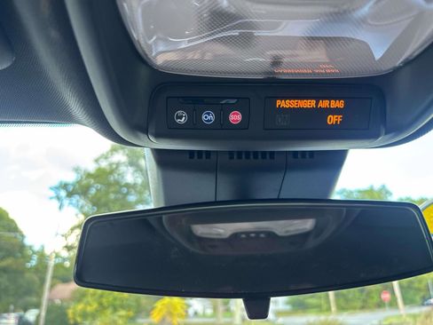 Used 2023 Chevrolet Colorado Trail Boss w/ Technology Package image 30