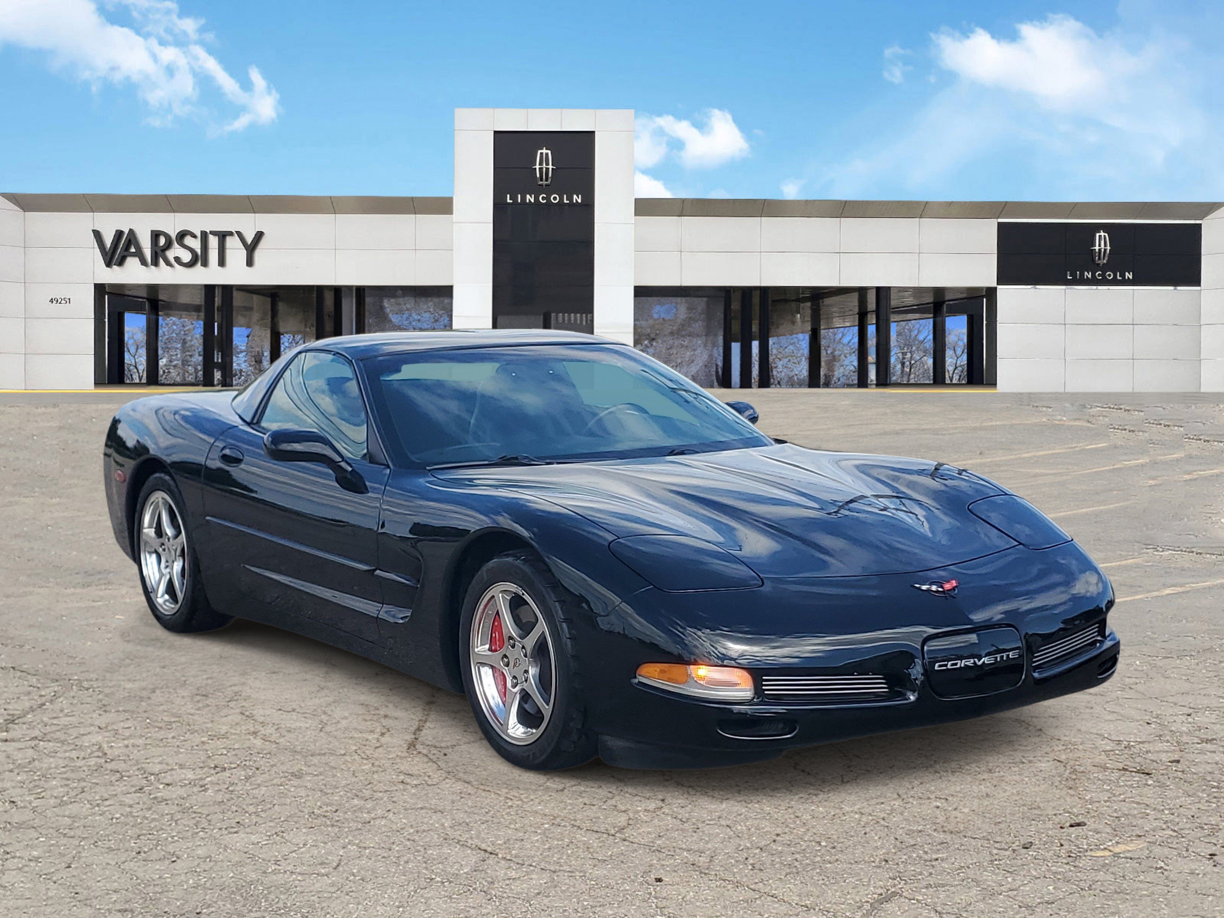 Used 2004 Chevrolet Corvette Coupe RWD 360° Tour