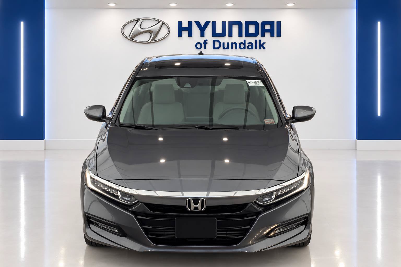 Used 2018 Honda Accord EX image 5