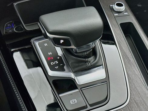 Used 2023 Audi Q5 2.0T Premium Plus AWD/4WD image 7