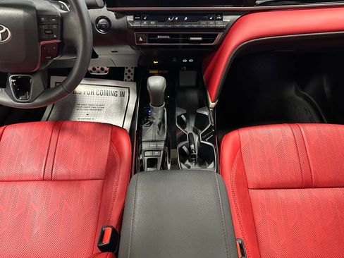 Used 2026 Toyota Camry XSE FWD image 41