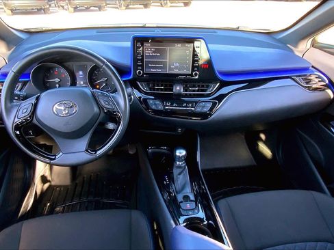 Used 2021 Toyota C-HR XLE image 14