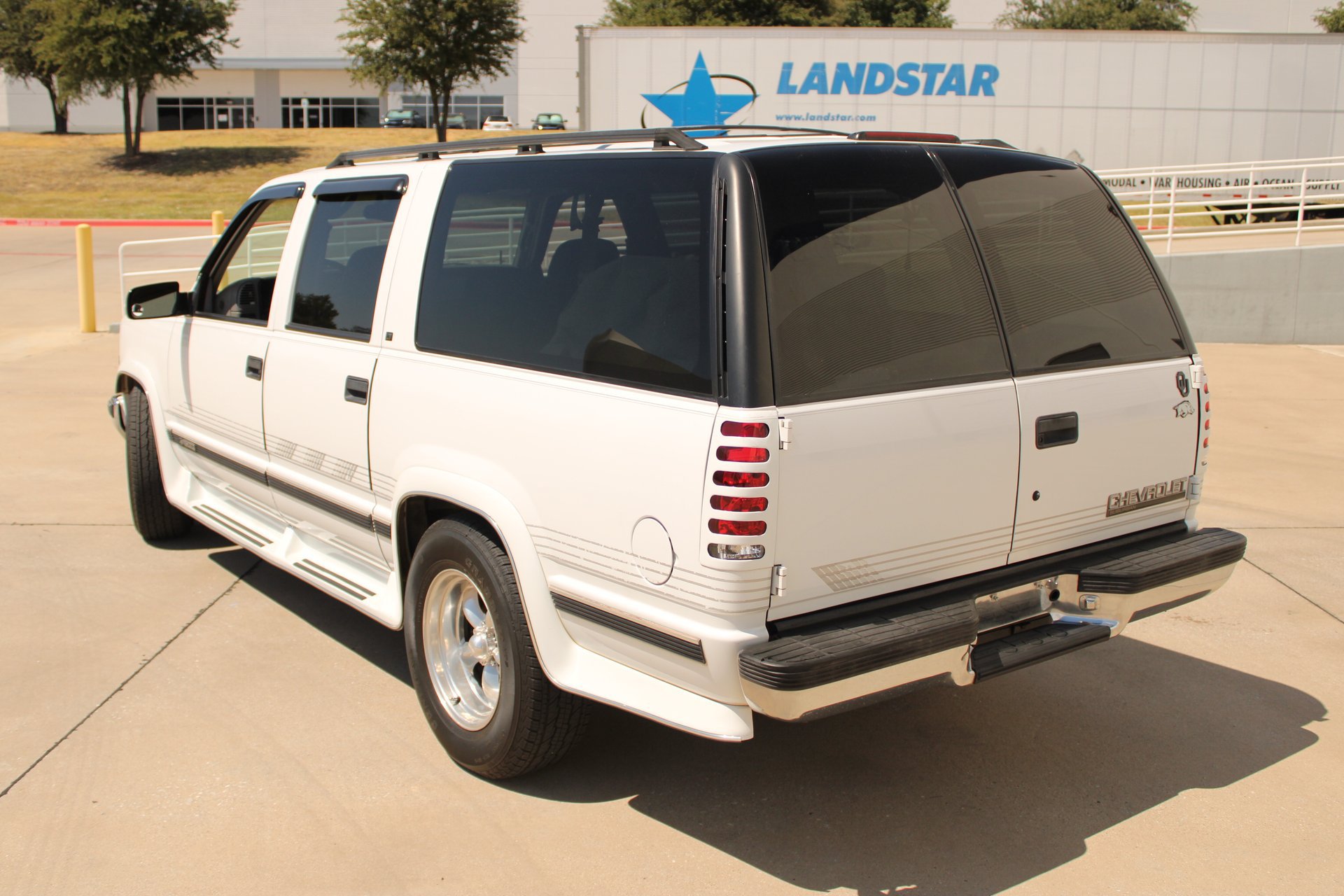 Used 1997 Chevrolet Suburban 2WD w/ Preferred Equipment Group 3 image 8