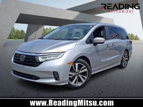 Used 2022 Honda Odyssey Touring image 1