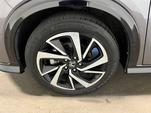 Used 2019 Honda HR-V Sport image 28