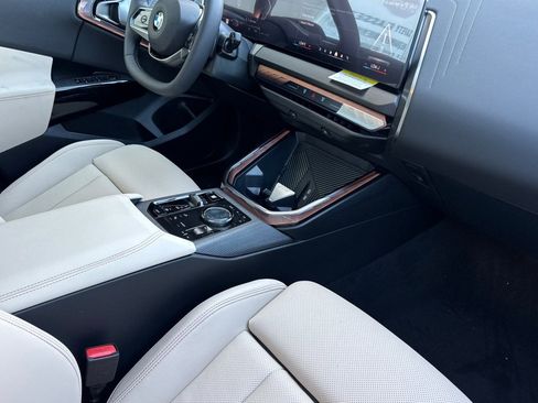 Used 2026 BMW X3 xDrive30 w/ Premium Package image 28