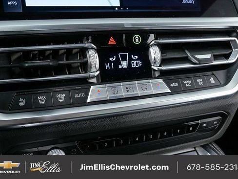 Used 2021 BMW M440i Convertible image 15