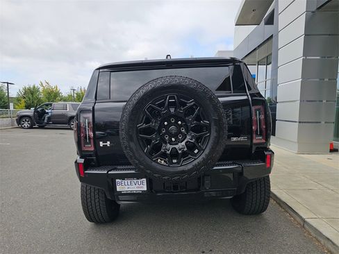 New 2026 GMC Hummer EV SUV image 6