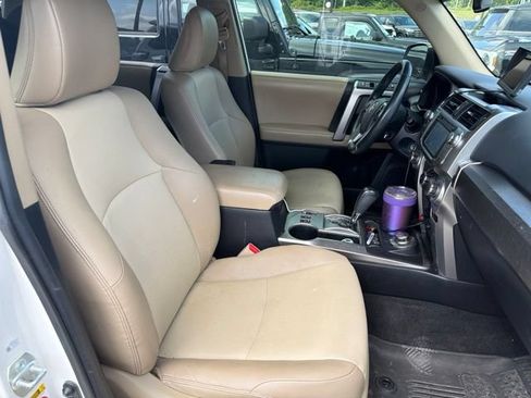 Used 2016 Toyota 4Runner SR5 Premium w/ Preferred Accessory Package AWD/4WD image 14