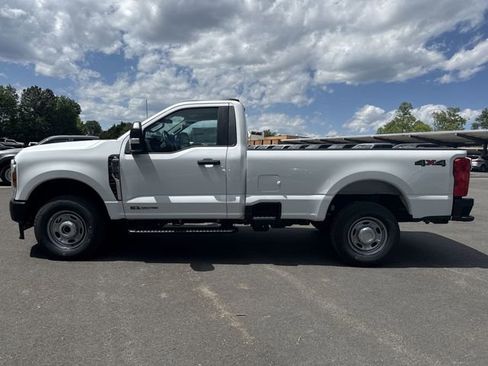 New 2026 Ford F250 XL w/ F-250 >10K GVWR Package AWD/4WD image 5
