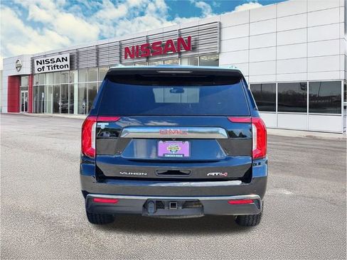Used 2023 GMC Yukon XL AT4 w/ AT4 Premium Plus Package image 6