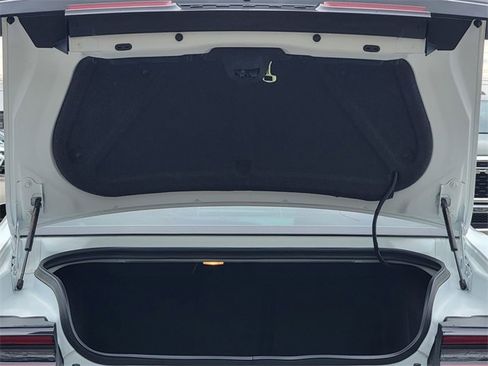 Certified 2022 Dodge Challenger R/T w/ Blacktop Package image 22