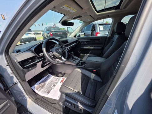 Used 2026 Honda CR-V EX-L image 10