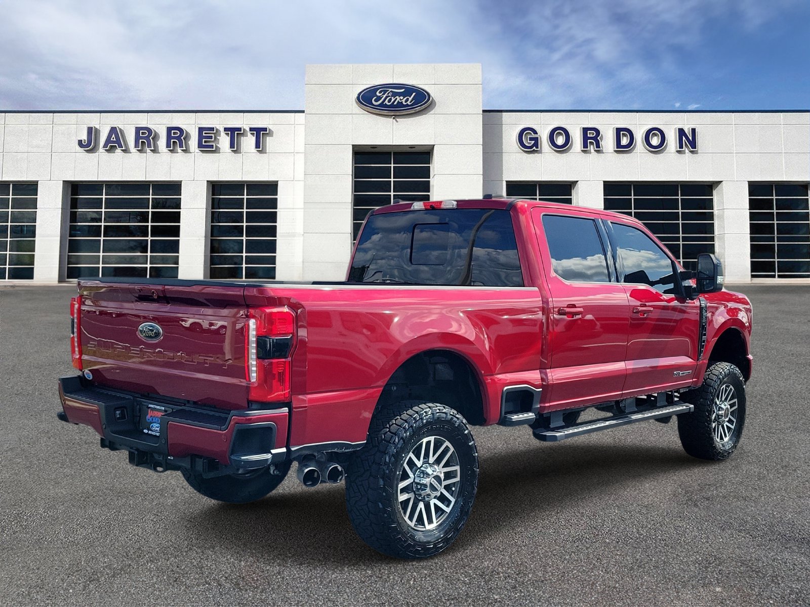 Certified 2025 Ford F250 Lariat w/ Lariat Ultimate Package AWD/4WD image 4