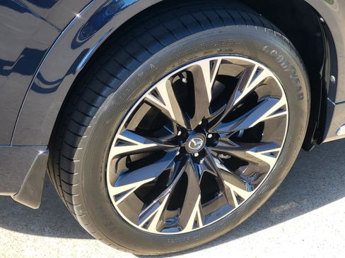 Used 2024 MAZDA CX-90 3.3 Turbo S w/ Premium Package image 7