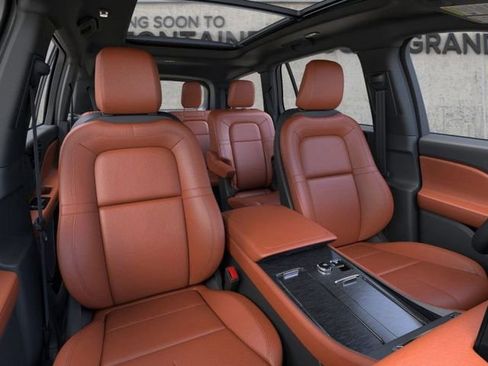 New 2026 Lincoln Aviator Reserve AWD/4WD image 10