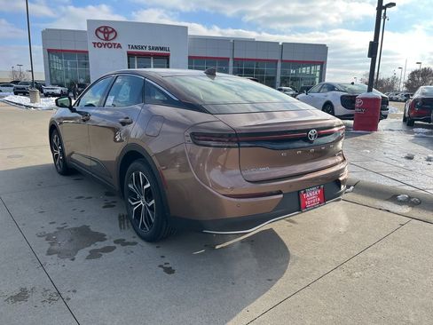 New 2026 Toyota Crown Limited image 3