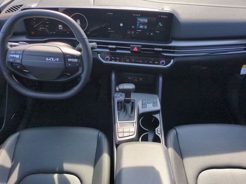 New 2026 Kia Sportage SX image 11