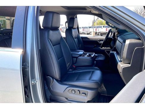 Used 2025 Chevrolet Silverado 3500 LTZ AWD/4WD image 8