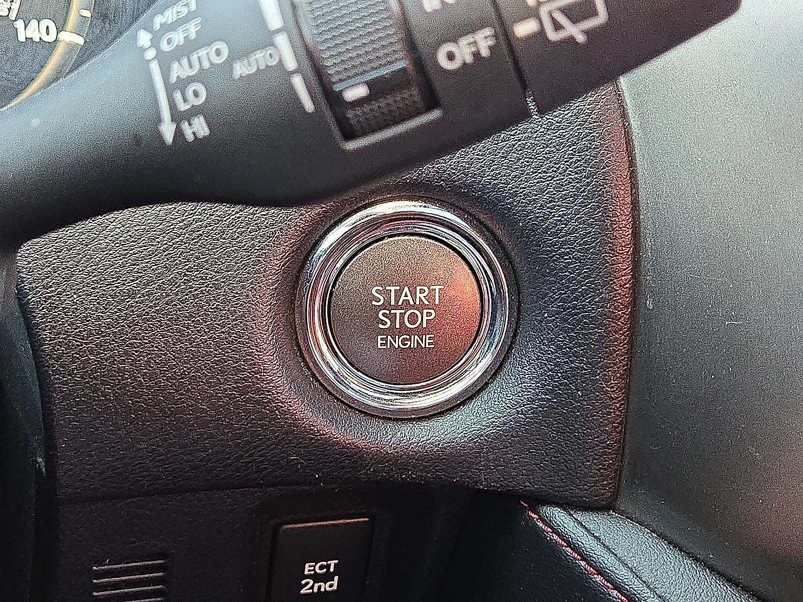 Used 2023 Lexus GX 460 Premium w/ Accessory Package AWD/4WD image 30