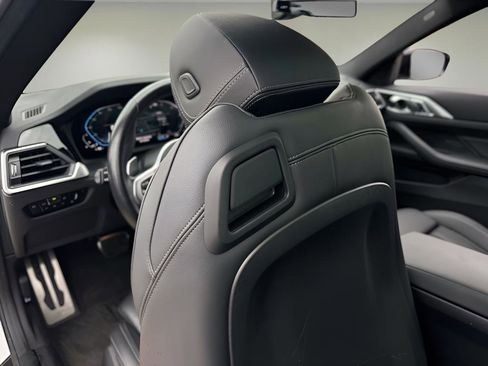 Used 2023 BMW 430i Coupe w/ M Sport Package image 22