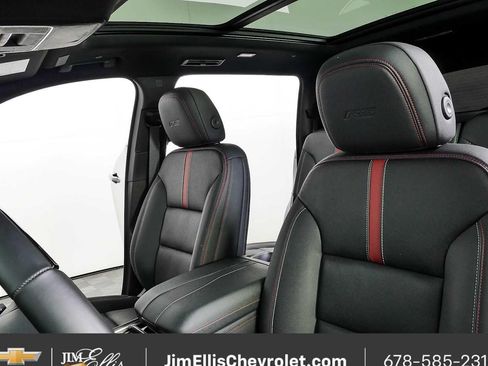 Certified 2024 Chevrolet Traverse RS FWD image 5