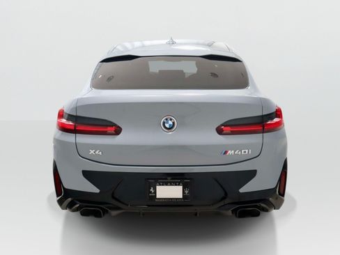 Used 2024 BMW X4 M40i AWD/4WD image 4