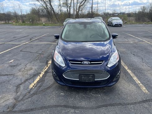 Used 2016 Ford C-MAX SEL w/ Equipment Group 302A FWD image 2