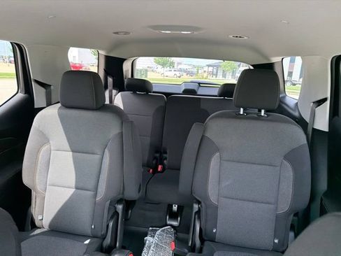 Used 2020 Chevrolet Traverse LT FWD image 6