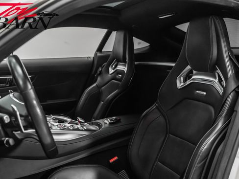 Used 2017 Mercedes-Benz AMG GT Coupe image 26