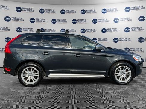 Used 2012 Volvo XC60 T6 R-Design image 6