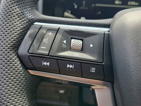 New 2025 Mitsubishi Outlander SEL image 28