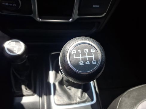 Used 2021 Jeep Wrangler Sport AWD/4WD image 10
