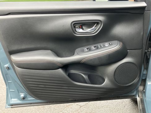 Certified 2025 Honda HR-V Sport image 14