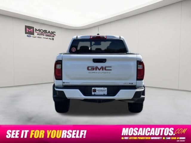Used 2024 GMC Canyon AT4 w/ AT4 Premium Package AWD/4WD image 6