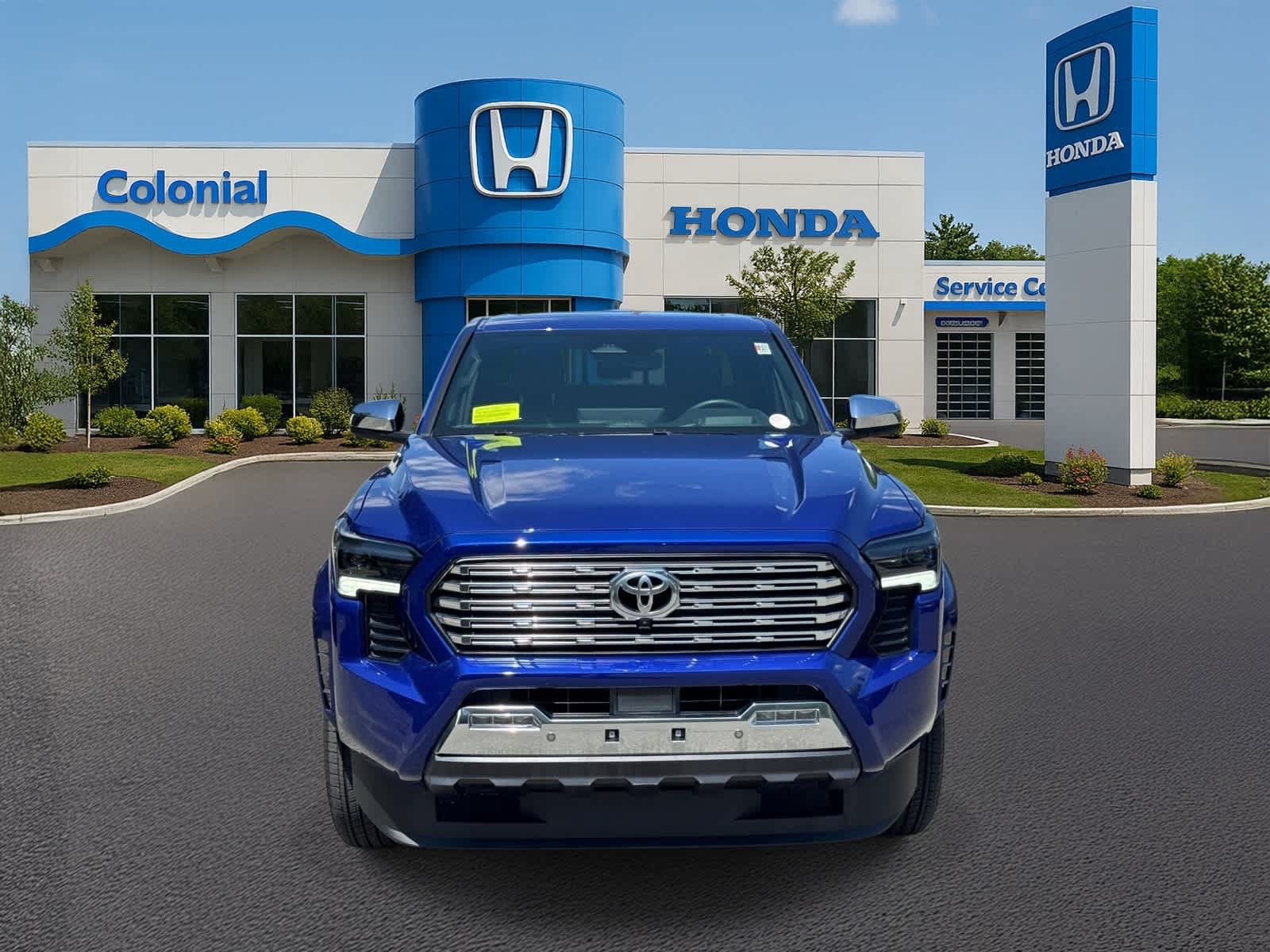 Used 2025 Toyota Tacoma Limited AWD/4WD image 34
