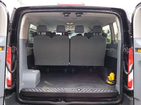 Used 2018 Ford Transit 350 XL RWD image 4