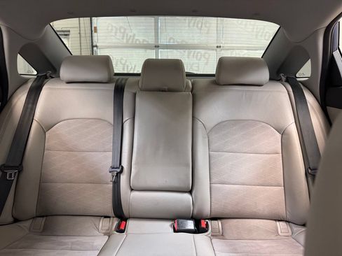 Used 2017 Hyundai Sonata Sport w/ Value Edition Package 02 FWD image 16