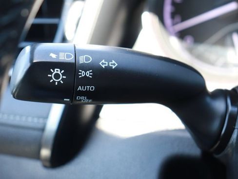 Used 2023 Toyota Camry SE FWD image 23