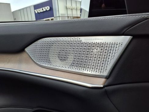 New 2025 Volvo EX90 Ultra image 19