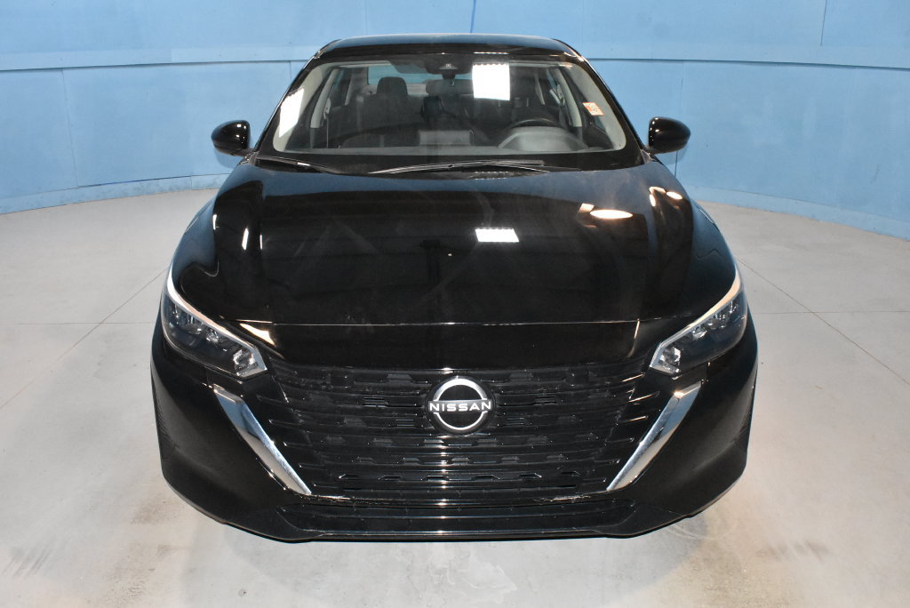 Used 2025 Nissan Sentra SV FWD image 23