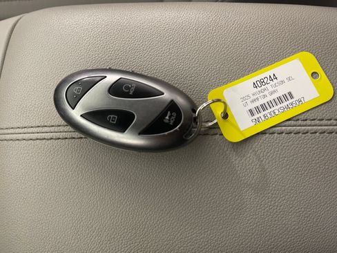 Certified 2025 Hyundai Tucson SEL FWD image 26